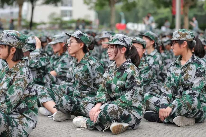 叛逆教育学校的收费