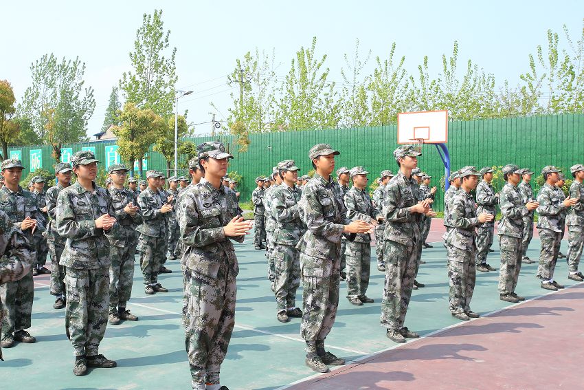 靠谱的管理叛逆期的孩子的学校