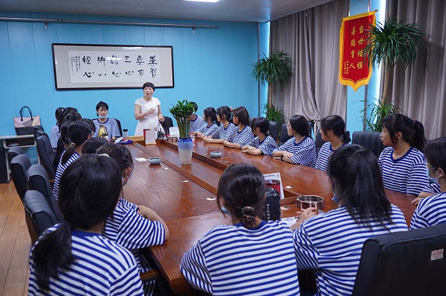 14岁青少年叛逆教育学校